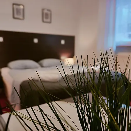 Dw Agat Ośrodek wypoczynkowy *